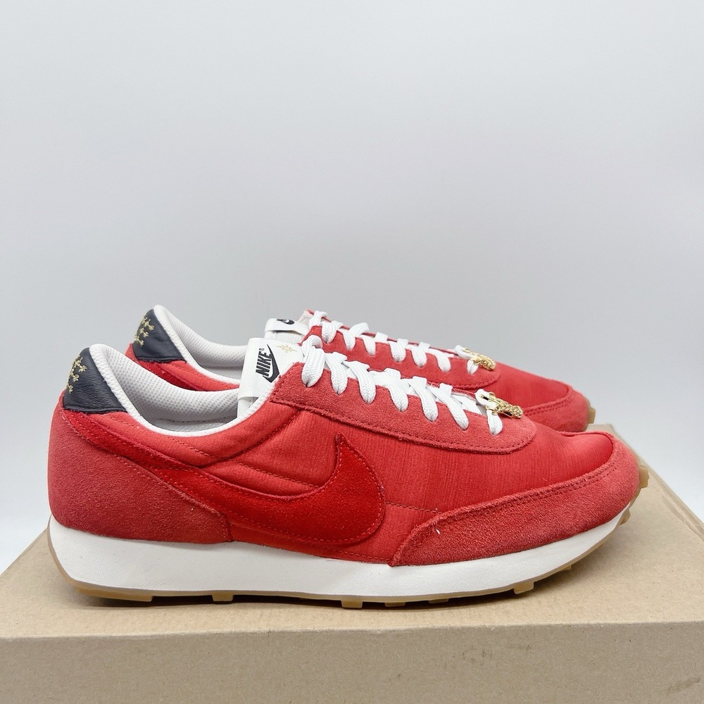 Nike Daybreak Women's Running Shoes Sneakers Martian Sunrise Red Suede US 10